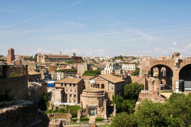Rome Walking Tour With Your Smartphone - Inclusions and Restrictions