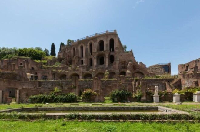 Rome: Women of Ancient Rome Walking Tour & Colosseum - Experience Inclusions