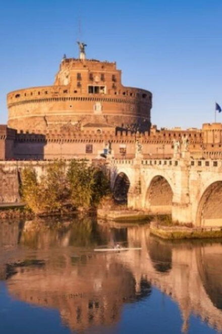 Romes Treasures: From Piazza Navona to the Vatican - Expert Local Guide