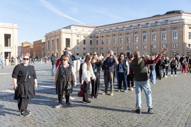 Rome:St. Peters Basilica Guided Tour and Papal Tombs - Tour Inclusions