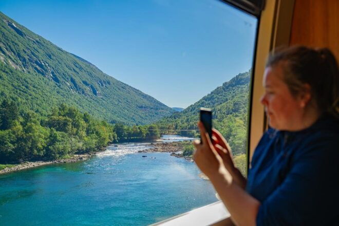 Romsdalen: Rauma Railway Golden Train With Guide - Participant Information