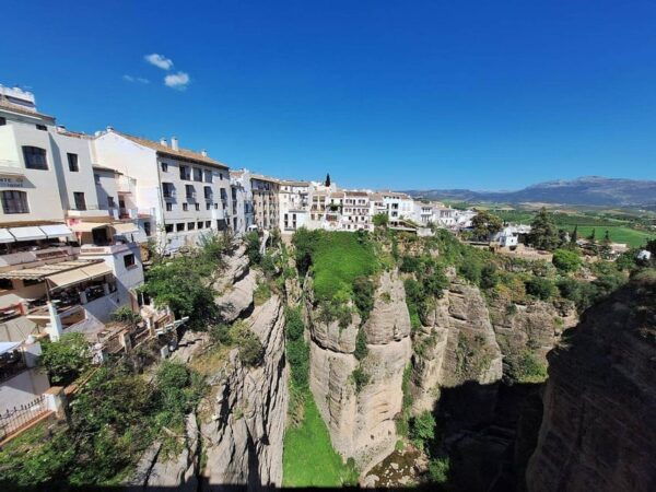 Ronda and White Villages: Small Group Day Trip Experience - Exploring Zahara De La Sierra