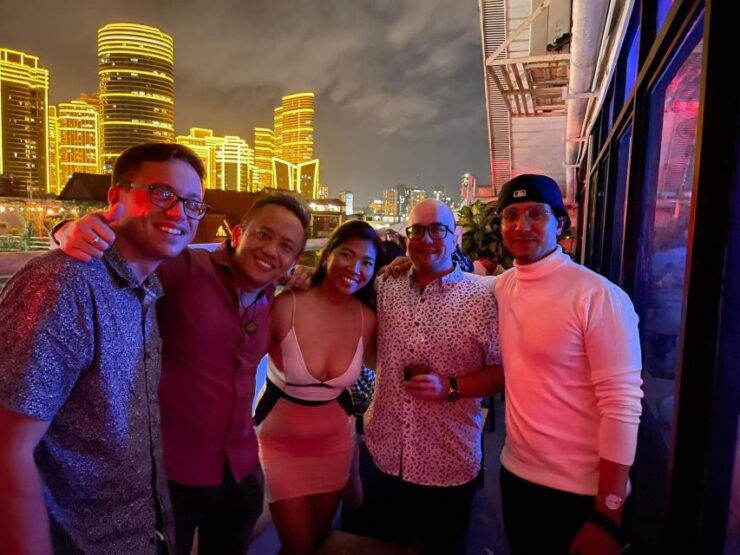 Rooftop Barhopping in Makati With Mari - Tour Highlights