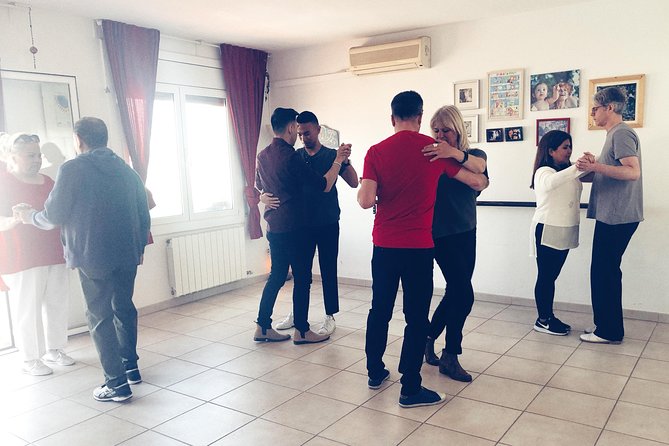 Rooftop Tango Lesson & Drinks in Barcelona - Positive Reviews and Recommendations