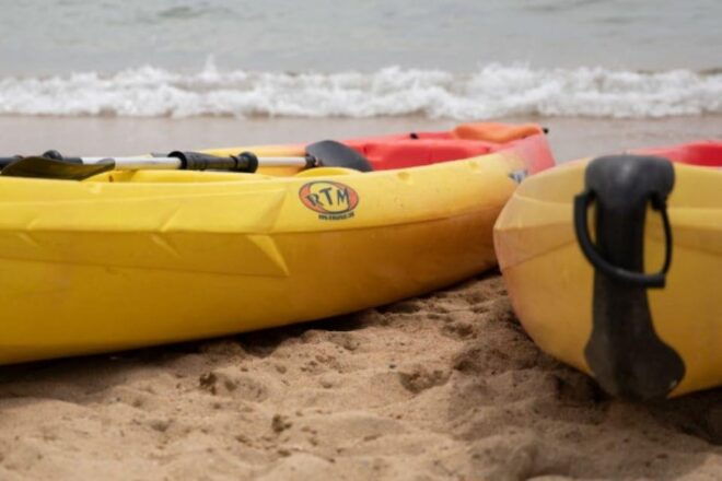 Roquebrune-sur-Argens: Canoe Kayak Rental on Lake and River - Location and Access