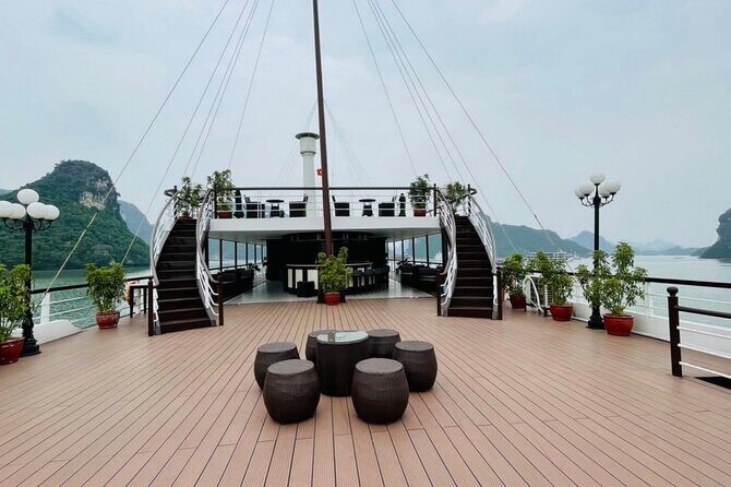 Rosa Cruise 3-day Explore Halong Bay and Lan Ha Bay from Hanoi - Analyzing the Value of the Tour