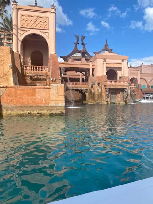 Rose Island: Pig Beach, Snorkeling, Sea Turtles, Beach - In Summary