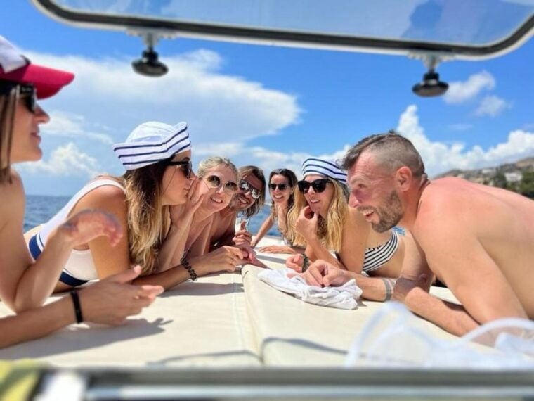Roses Boat Trip Special: Snorkeling in Cap De Creus - About the Boat and Tour Experience