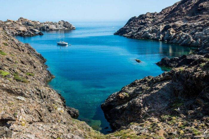 Roses: Cadaqués&Underwater Vision :Magic on the Costa Brava - Embracing the Magical Atmosphere