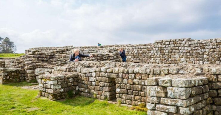 Rosslyn Chapel and Hadrian's Wall Small Group Day Tour - Tour Highlights