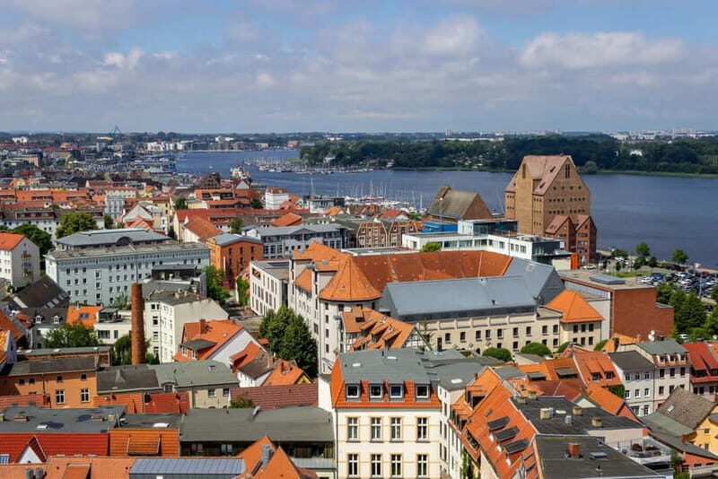 Rostock: 2-hour Best Intro Walking Tour with a Local - Introduction