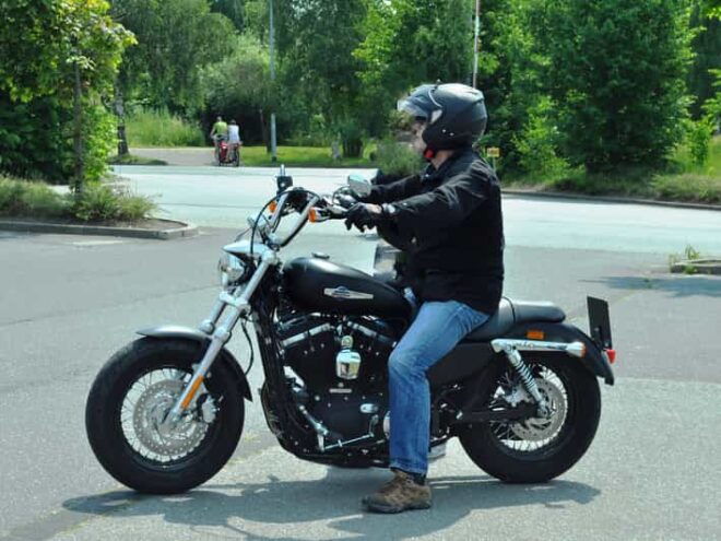 Rostock: Harley-Davidson Sportster XL1200CB Rental - Motorcycle Specifications