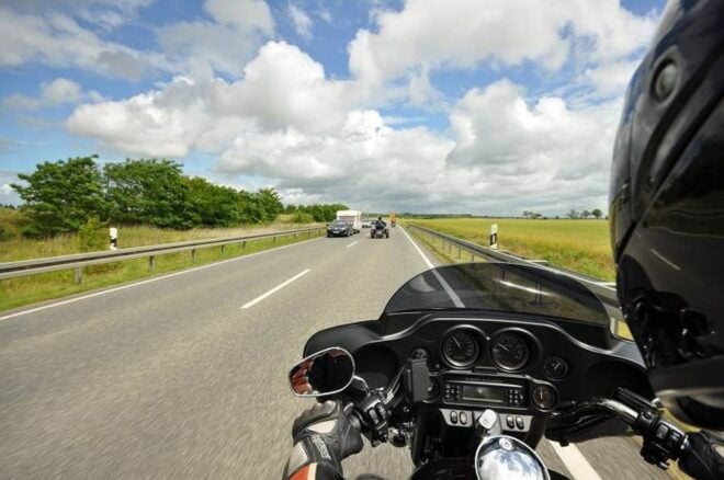 Rostock: Harley-Davidson Sportster XL1200CB Rental - Exploring Rostock and Beyond