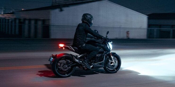 Rostock: Zero SR (40kW) Electric Motorcycle Rental - Key Points