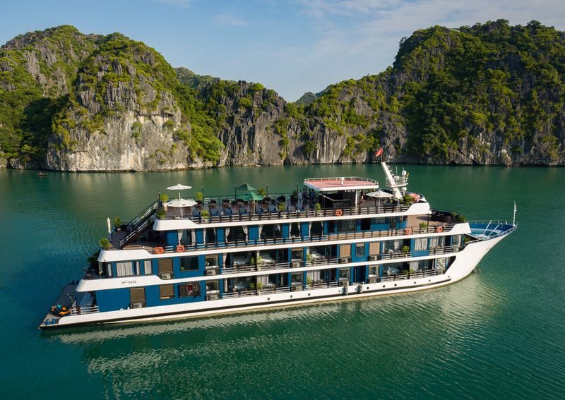 Rosy 3D2N Cruise: Ha Long Bay & Lan Ha Bay Tour - Two bays, two nights, and a slower pace