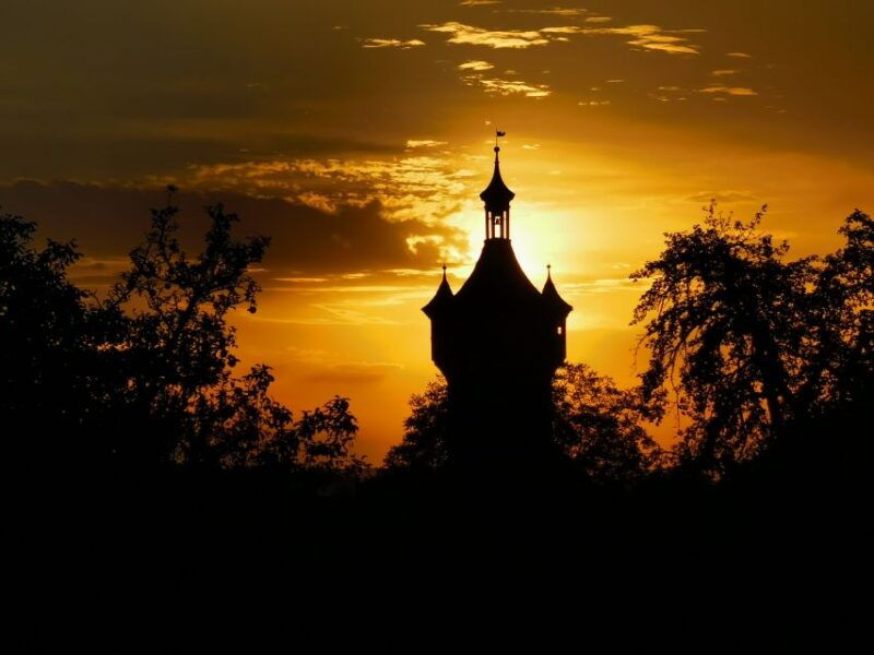 Rothenburg ob der Tauber: Private Old Town Walking Tour - Who Will Benefit Most?