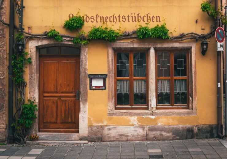 Rothenburg: Scavenger Hunt and City Highlights Walking Tour - Tour Duration and Starting Times