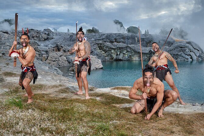 Rotorua Day Trip from Auckland TePuia_Hot Pool-Tub_Redwood Forest - Good To Know