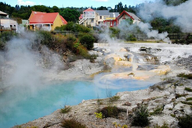 Rotorua Geothermal Living Maori Village Tour Whakarewarewa 6.5hours Tour - Tour Guides, Issues, and Transportation