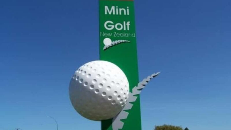 Rotorua: Mini Golf Experience - The Experience for Different Types of Visitors