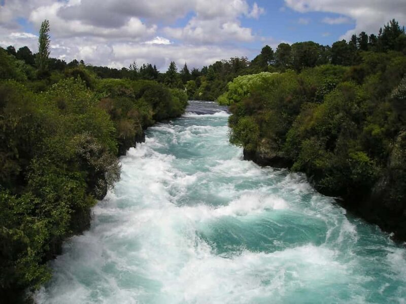 Rotorua & Taupo:Wai-O-Tapu, Redwood Walk & Hukka falls Tour - An Overview of the Tour Experience