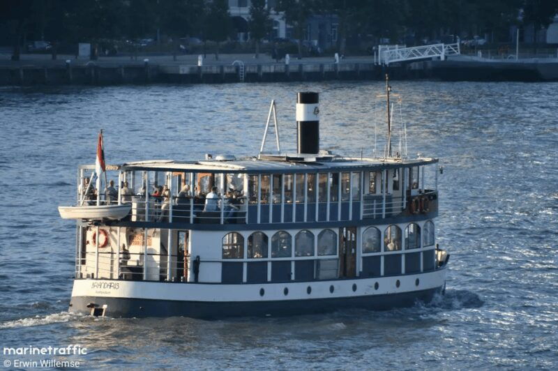 Rotterdam: 2.5-Hour Leckers Boat Cruise and Buffet - Why Choose This Experience?