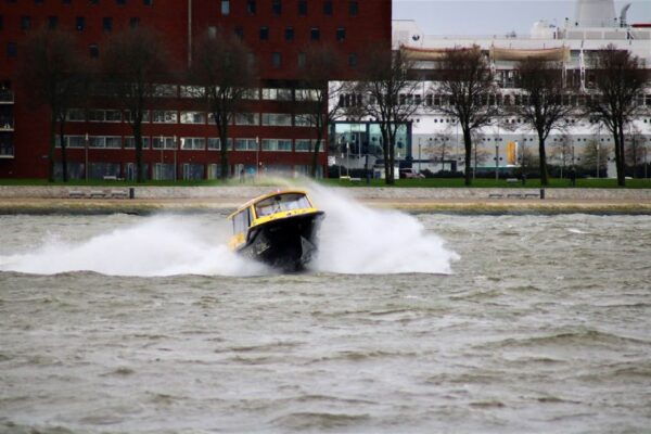 Rotterdam: Breweries and Water Taxi Tour - Participant Selection and Booking Details