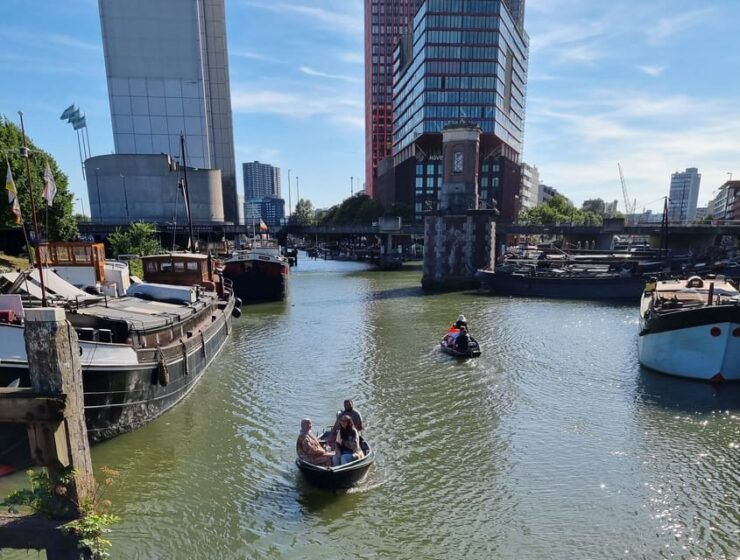 Rotterdam: City Center Electric Boat Rental - Good To Know