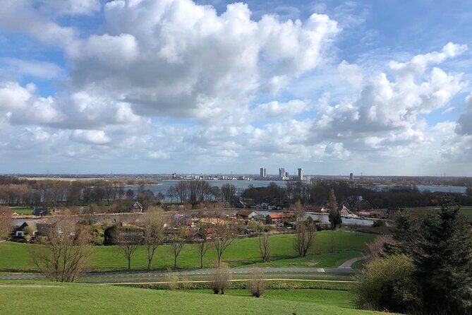 Rotterdam countryside on the wheels - bike tour around city - Stop 3: Ackerdijkse Plassen – Lakeside Relaxation