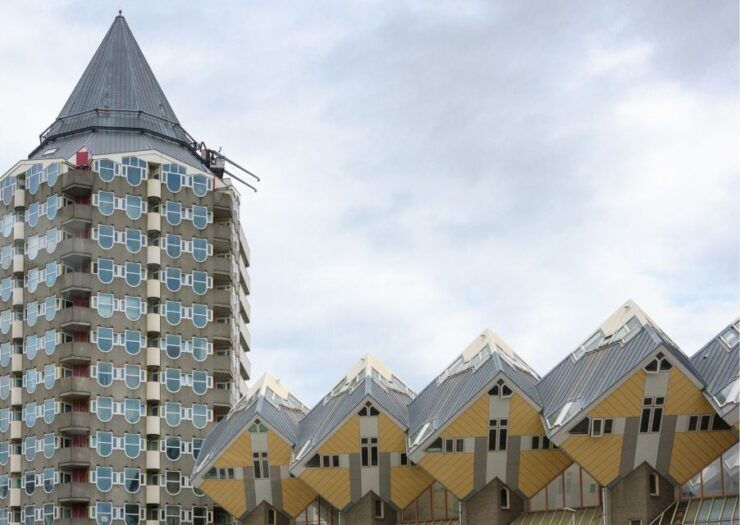 Rotterdam Highlights With Local: Walking Tour & Boat Cruise - Tour Details and Features