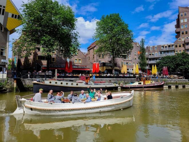 Rotterdam: Maritime District Open Boat Cruise With 1 Drink - Commentary From the Local Skipper