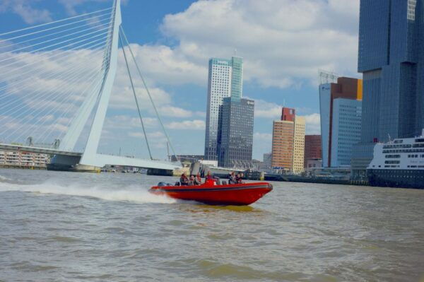 Rotterdam: Private Maas River Speedboat Cruise - Additional Attractions