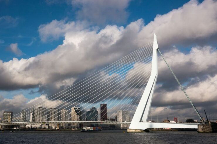 Rotterdam: Private Tour With a Local - Highlights of the Tour
