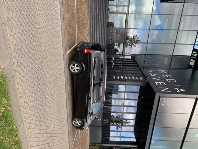 Rotterdam: Private Transfer To/From Schiphol Airport - Common Questions