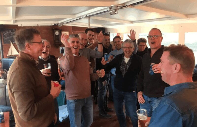 Rotterdam: Pub Cruise with Drinks and Bites - Why Choose This Experience?
