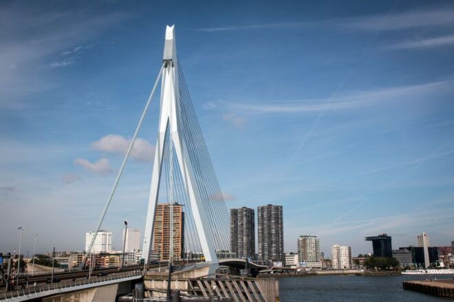 Rotterdam: Self-Guided Walking Tour and Scavenger Hunt - Full Description
