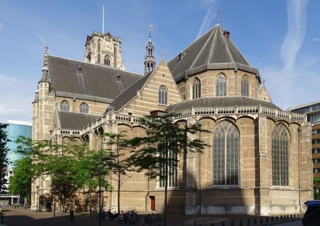 Rotterdam: Self-Guided Walking Tour and Scavenger Hunt - Select Participants and Date