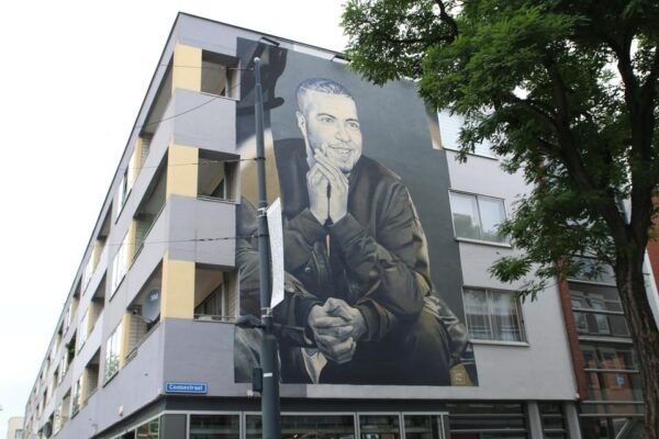 Rotterdam Street Art Tour: Including Specialised Guide - Discovering Hidden Gems