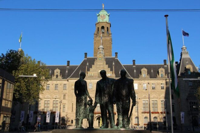 Rotterdam: WWII Walking Tour - Explore Rotterdams Reconstruction
