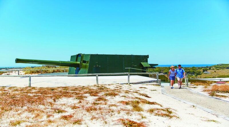 Rottnest Island: Grand Bus and Train Tour with Lunch - A Closer Look at the Itinerary and Highlights