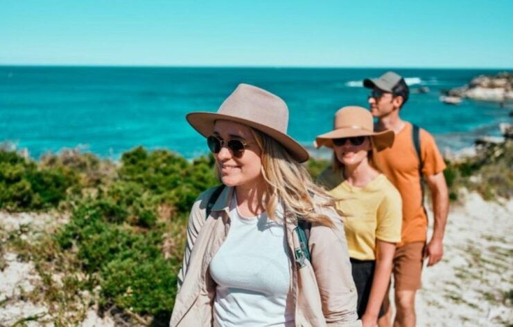 Rottnest Island: Lakes & Bays Guided 12km Hike - Experience