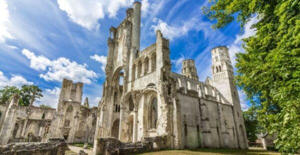 Rouen: Castles and Abbeys Private Full-Day Tour - Common Questions