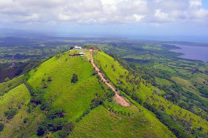 Round Mountain and Esmeralda Beach Tour from Punta Cana - Who Should Consider This Tour?