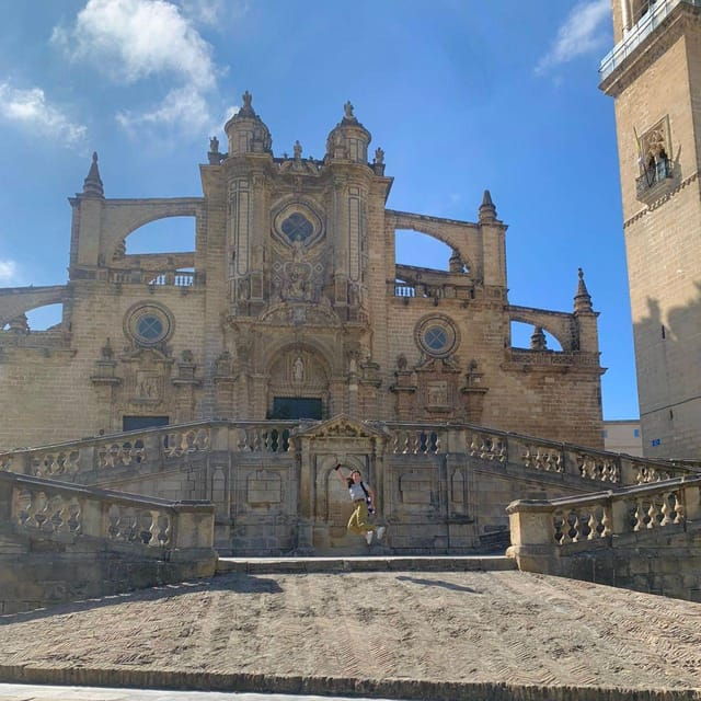 Round of Sherry Here, Pls! - Itinerary Details