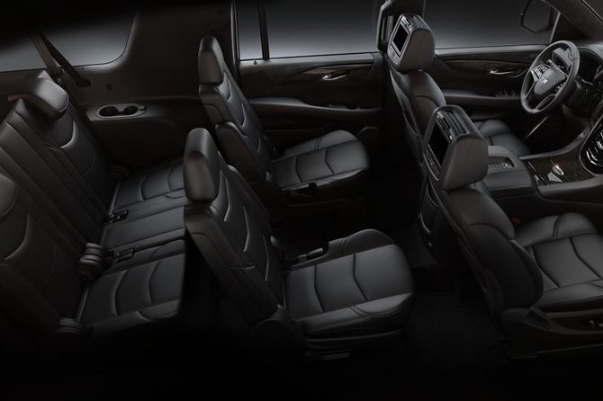 Round Trip Between Calgary & Banff Full-Size SUV - Pickup and Drop-off Information