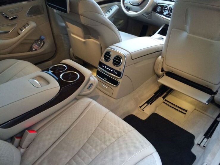 Round-Trip Limousine Transfers From Rome to Pompeii - Good To Know