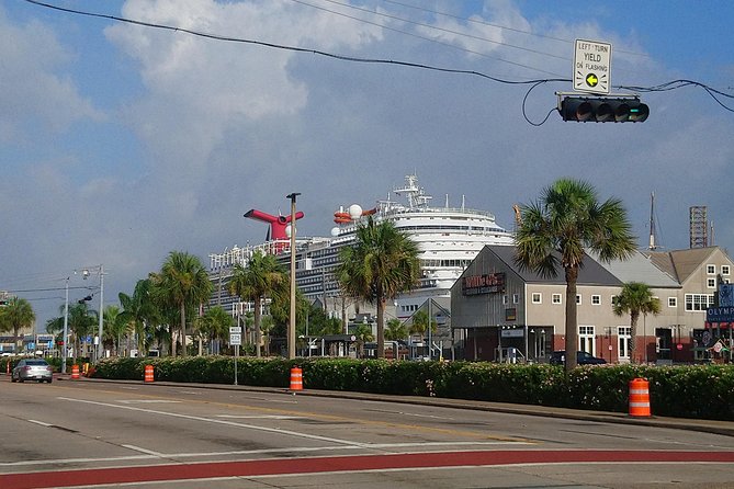 Round Trip Private Shuttle From Houston to Galveston - Reviews