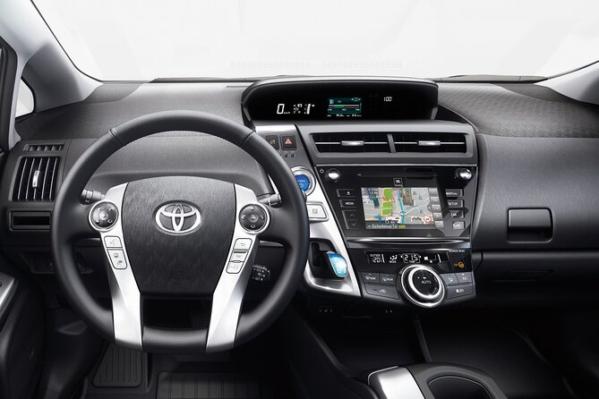 Round Trip Private Transfer: Airport to City and City to Airport - All-Inclusive Taxes and Fees