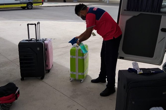 Round Trip Private Transfer Van-Airport-Hotel-Airport-Playa Del Carmen - Additional Information About Confirmation, Infant Seats, and Accessibility