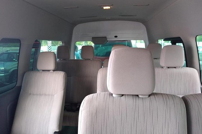 Round Trip Private Transfer Van-Airport-Hotel-Airport-Puerto Morelos - Air-conditioned Vehicle
